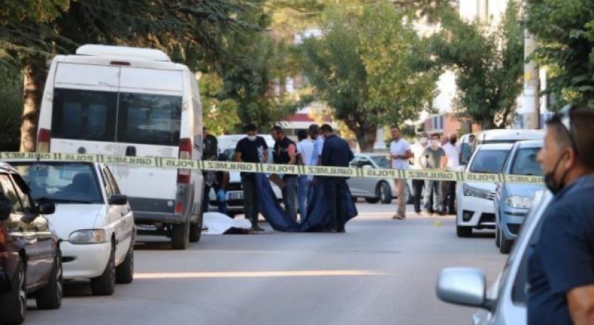 Afyon'da polis memuru önce katliam yaptı ardından intihar etti